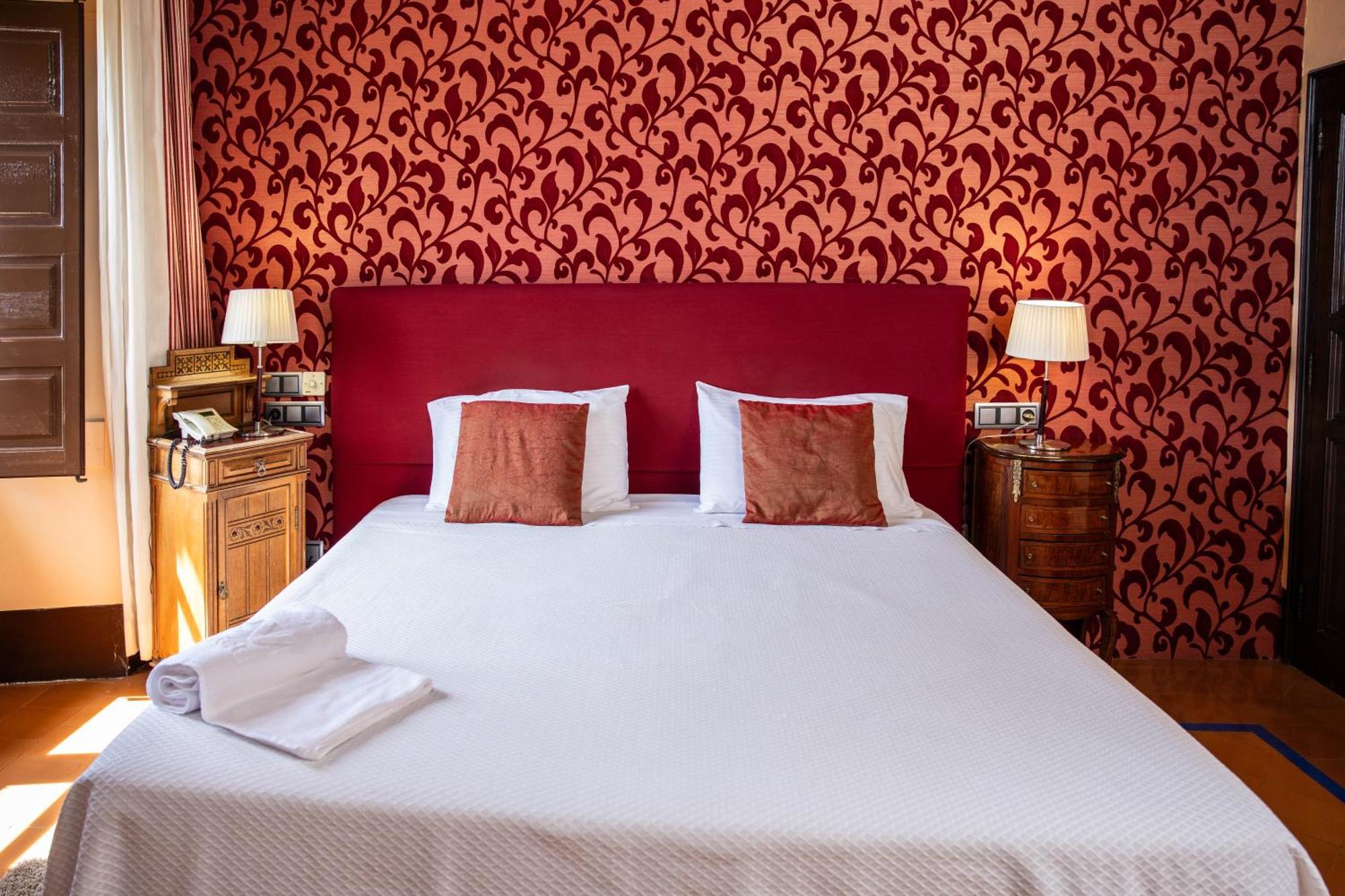 Rvhotels Palau Lo Mirador Torroella de Montgrí Eksteriør billede