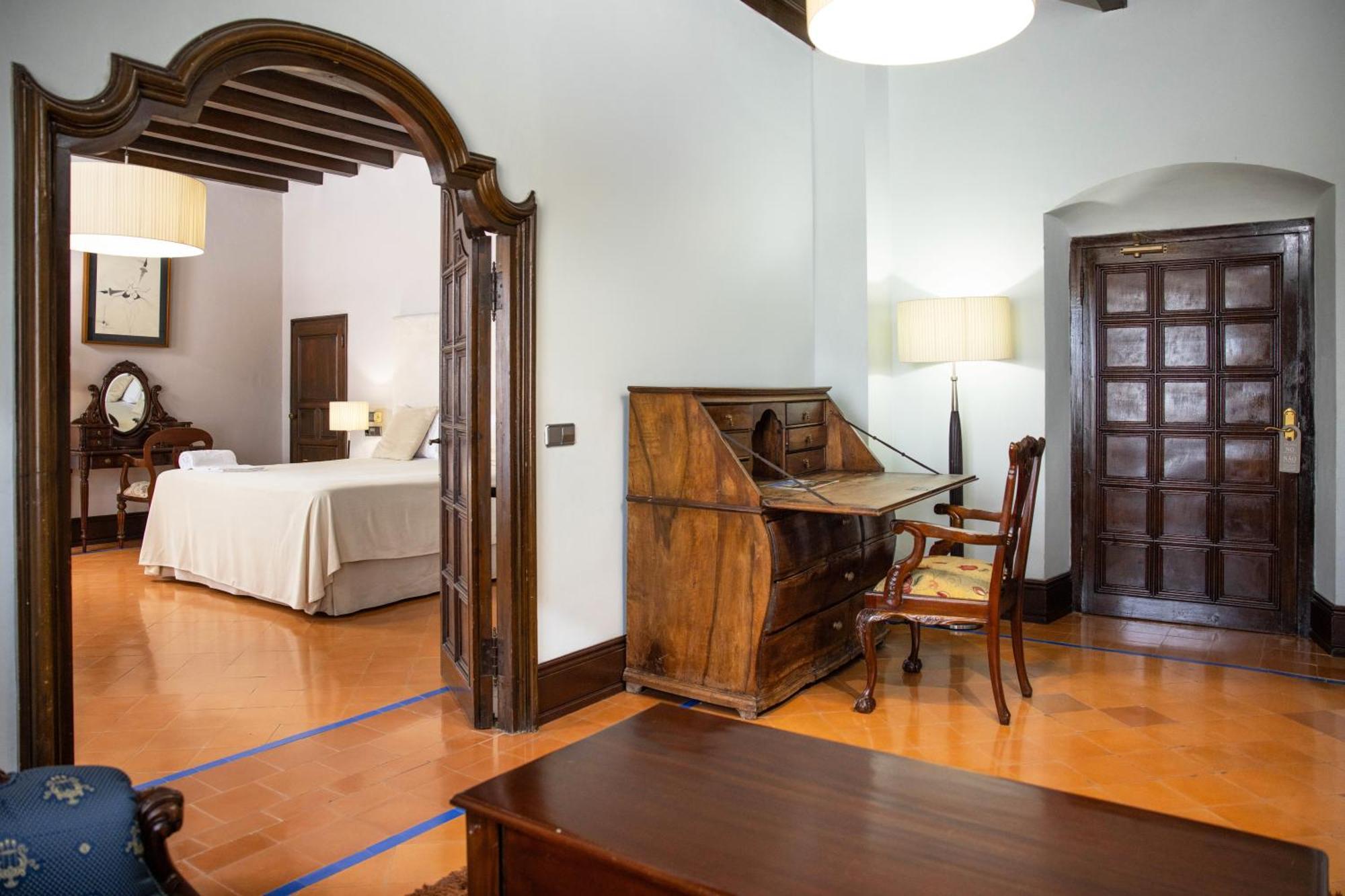 Rvhotels Palau Lo Mirador Torroella de Montgrí Eksteriør billede